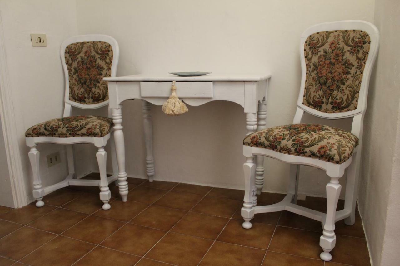 Tuscany B&B Suite Pinzotto 시기아노 외부 사진